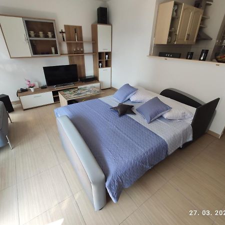 Apartman Antonela With Free Garage Parking Apartamento Split Exterior foto