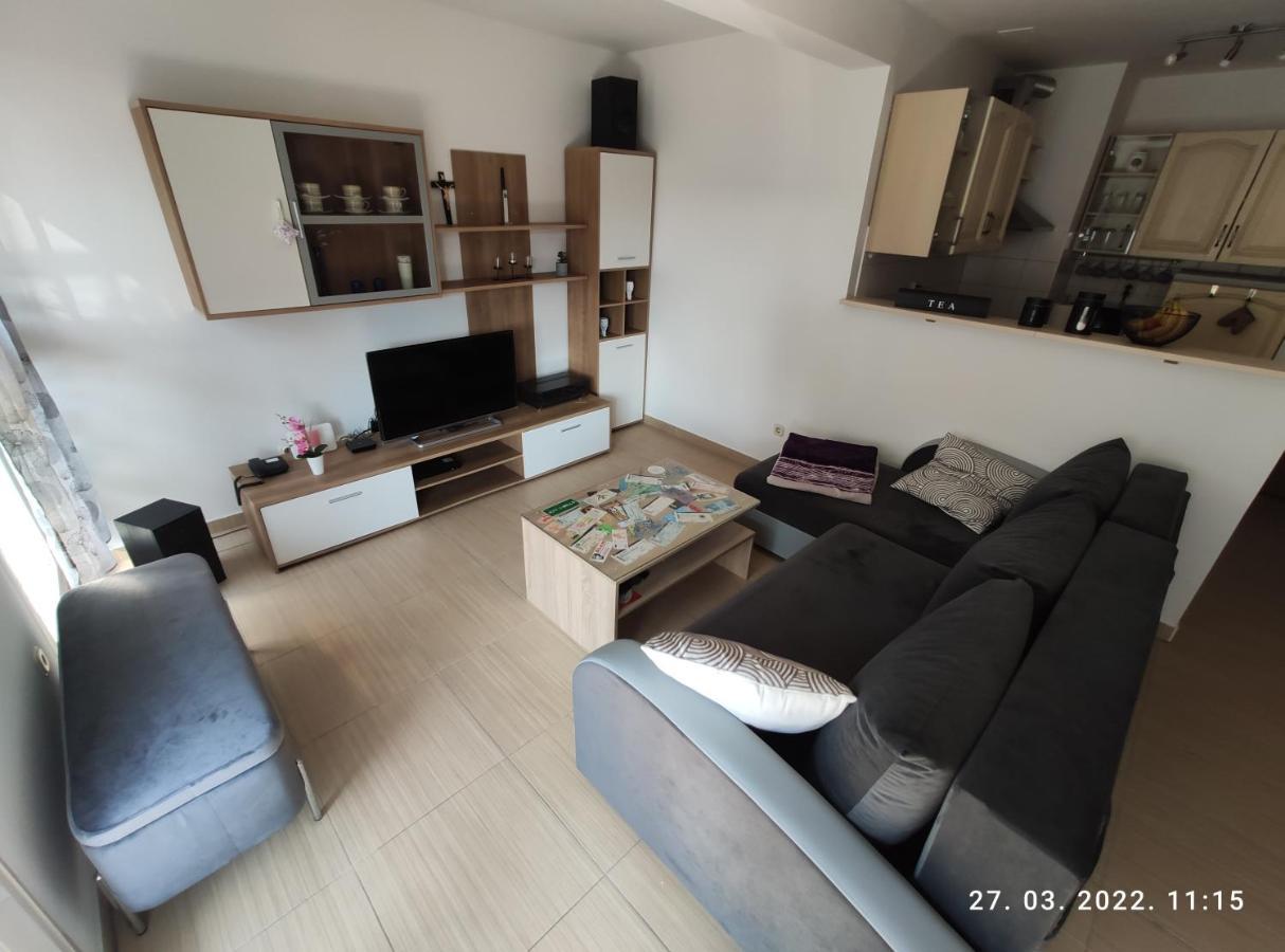 Apartman Antonela With Free Garage Parking Apartamento Split Exterior foto