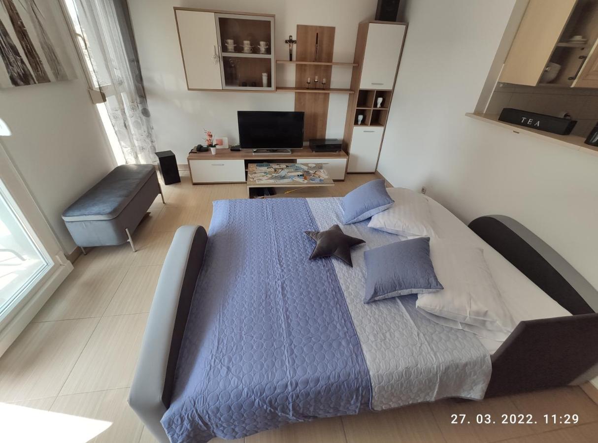 Apartman Antonela With Free Garage Parking Apartamento Split Exterior foto